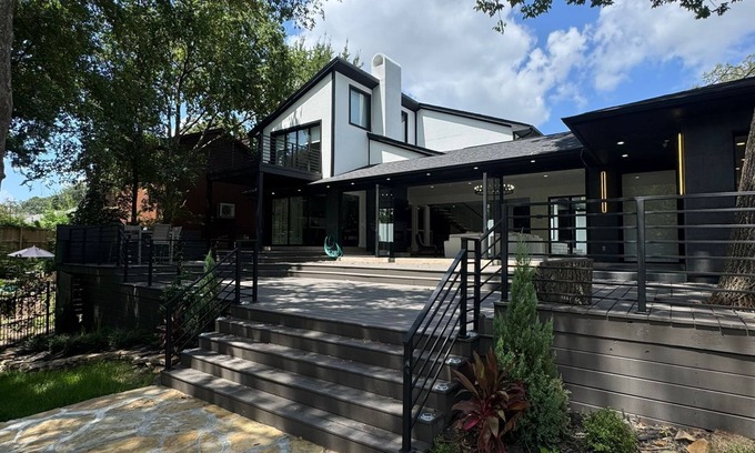 Briarforest Villa | Perfect Villa for your Getaway in Houston