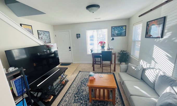 Ammon House | Perfection in Ammon