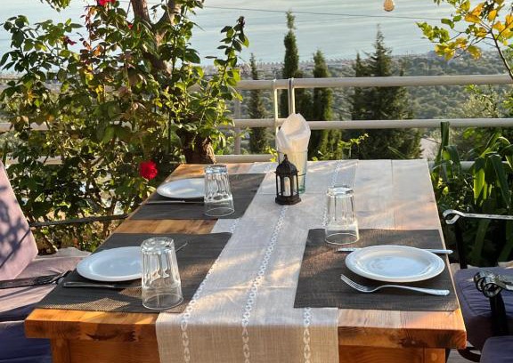 Himare House | Persephone