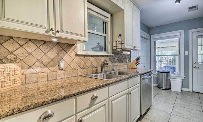 Westfield House | Pet-Friendly Austin Home w/Fenced Backyard!