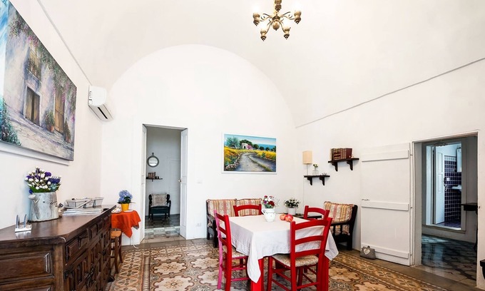 Casarano House | Pet-Friendly Casarano Home