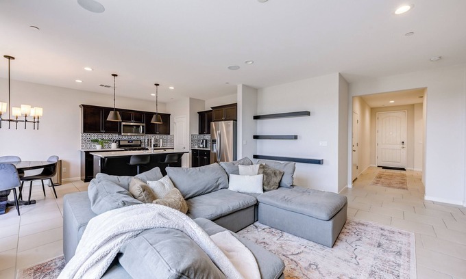 Clovis Cottage | Pet-friendly Clovis Home - Near Mall & Waterpark!