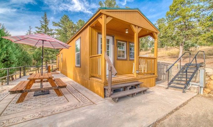 Alto Cabin | Pet Friendly | Dog Run | New Remodel | Wildlife