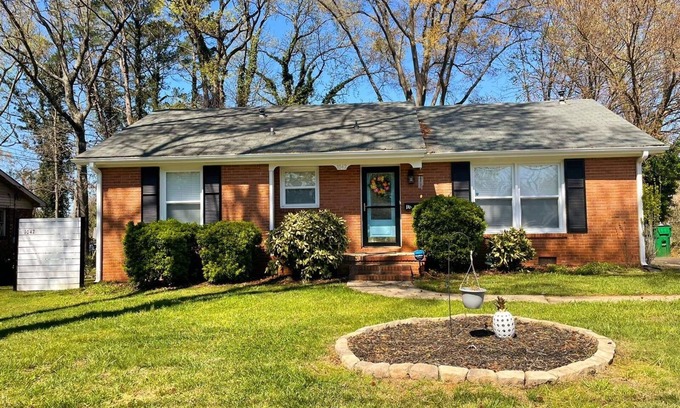 Paw Creek House | Pet Friendly Furnished Rental Close to Everything in Charlotte NC
