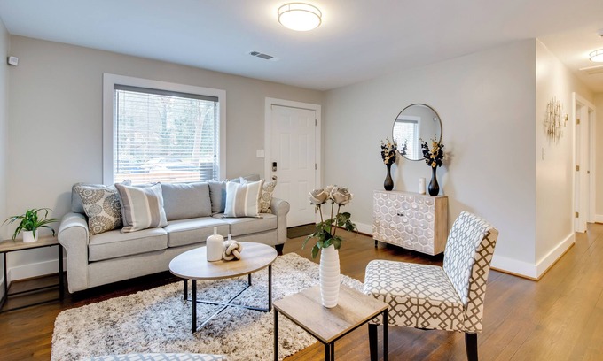 Church Street House | Pet-Friendly Home ~ 6 Mi to Downtown Atlanta!