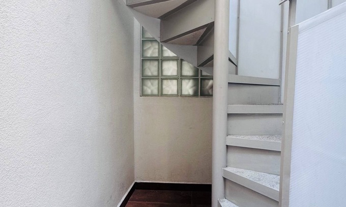Militar Marte Apartment | Pet friendly loft with private terrace