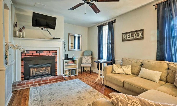 Sharpsburg House | Pet-Friendly Sharpsburg Home - Fenced-In Yard