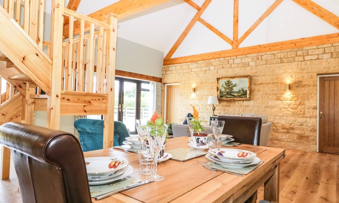 Bourton Cottage | Petals Patch
