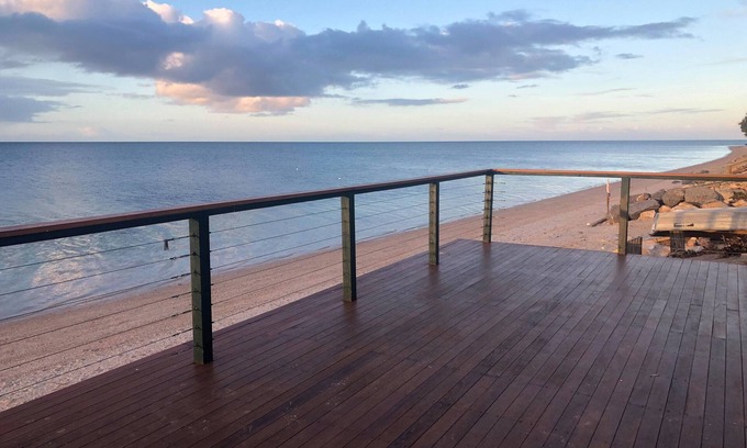 Muloowurtie House | Peter's Port - beachfront property