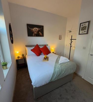 Peterborough Apartment | Peterborough Modern Studio 1