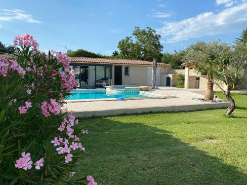 Velleron House | Petit paradis en Provence