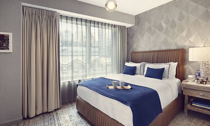 Financial District Hotel | Petite Queen Bedded Room at The Artezen Hotel, Walk to Attractions