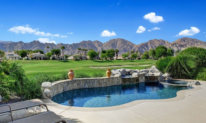 La Quinta House | PGA West Pool Golf & Desert Resort Retreat-License #063280