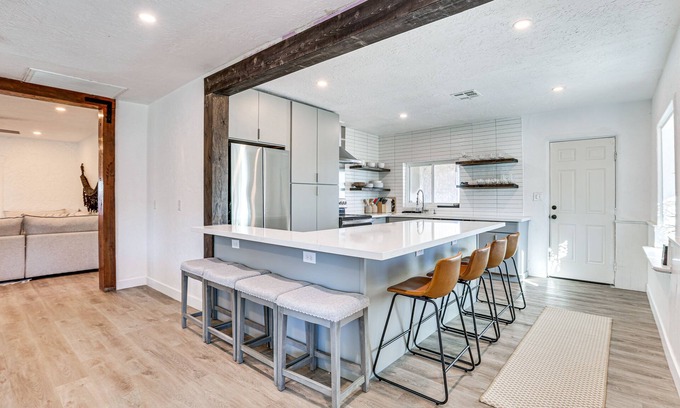 South Mountain Acres House | Phoenix Home Near South Mountain Preserve Trails!