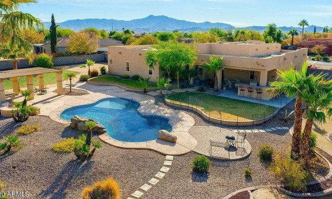 Laveen Village House | Phoenix Paradise Oasis, Golf, Hiking, westgate sports arena, biltmore&kierland