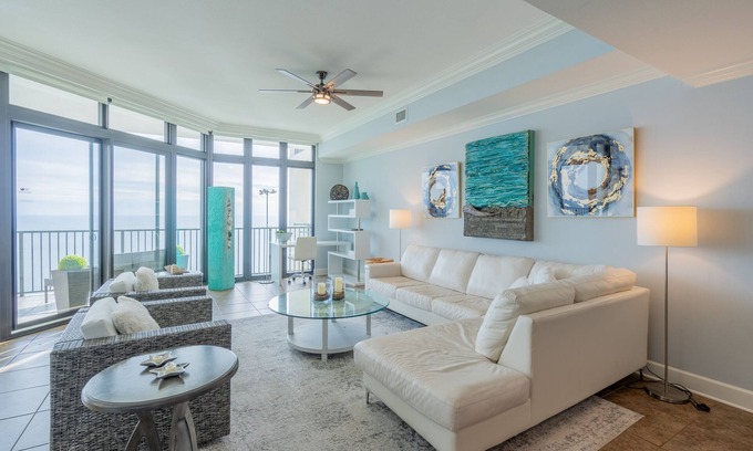 Orange Beach Condo | Phoenix West II-2804 | Luxury Unit & Condo w/ Custom Art Decor by Owner