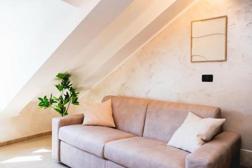 Historic Centre Apartment | Piazza Vittorio Central Suite