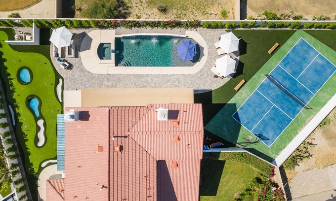 Indio House | Pickleball Paradise - Monster putting green and private pickleball court in the heart of the desert
