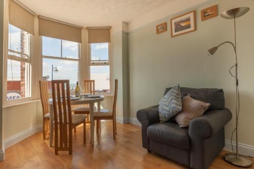 Whitstable Apartment | Pilgrim's Lookout Whitstable Holiday Home!