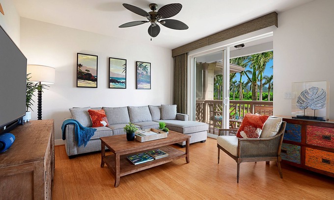 Poipu Condo | Pili Mai 15G: Poipu OceanView Condo w/AC,Pool, Hot Tub, Walk to Shops, Restaura