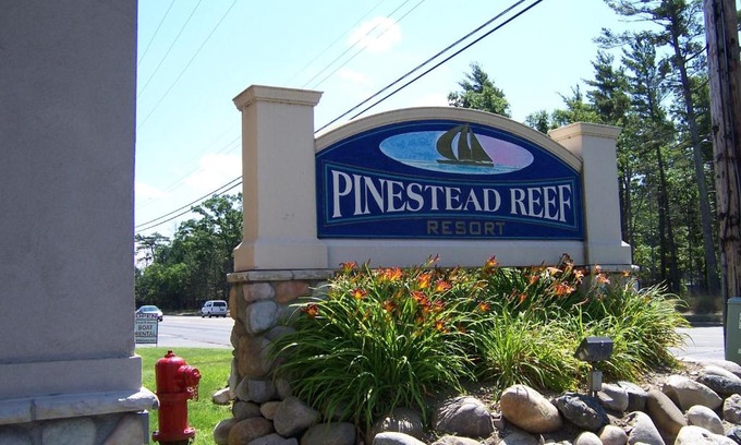 Traverse City Apartment | Pinestead Reef Resort
