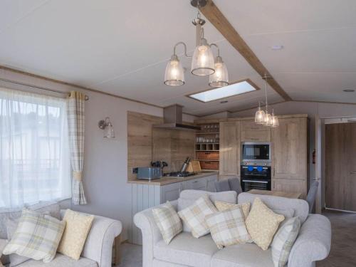Wells-next-the-Sea Cabin | Pinewoods Beach Luxe no.3 – dog friendly