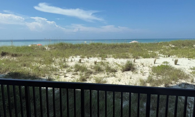 Sunnyside Condo | Pinnacle Port 2-bedroom condo in delightful Panama City Beach! Easy Access!