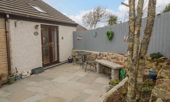 St Just House | Pippas place