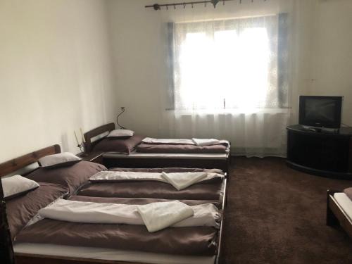 Nyiregyhaza Resort | Piros Tanya és Vendégház