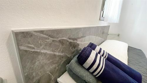 Conil de la Frontera City Center Apartment | Piso en Conil de Johny Keiter, AconildeVacaciones AIRE Y WIFI, Aparcamiento a 1 minuto