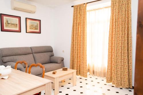 La Puebla de Cazalla House | Piso turístico y Bungalow gran capacidad