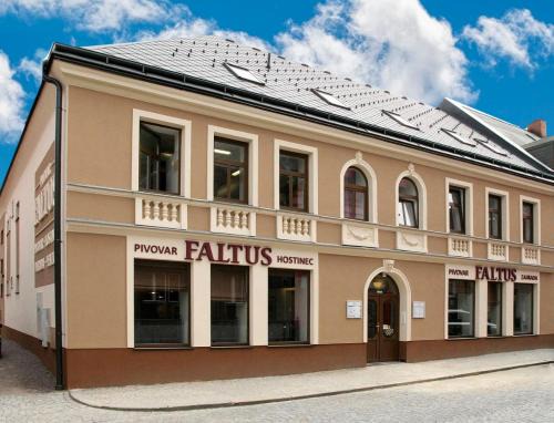 Ceska Trebova Hotel | Pivovar a restaurace Faltus