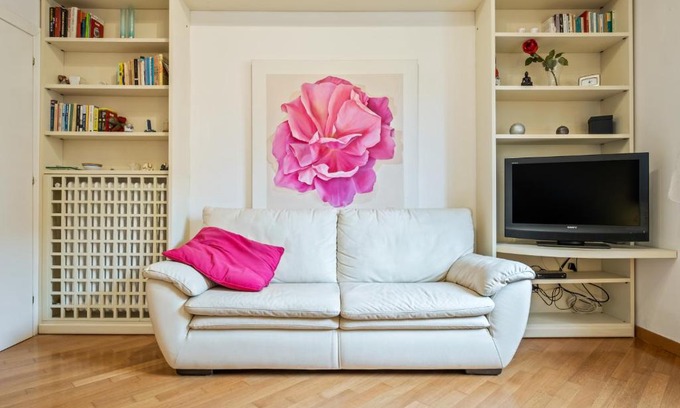 San Donato-San Vitale Apartment | Pizzardi Flower Apartment