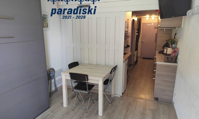 Arc-1800 Apartment | Pleasant renovated studio for 4/5 people in a residence in the heart of the resort