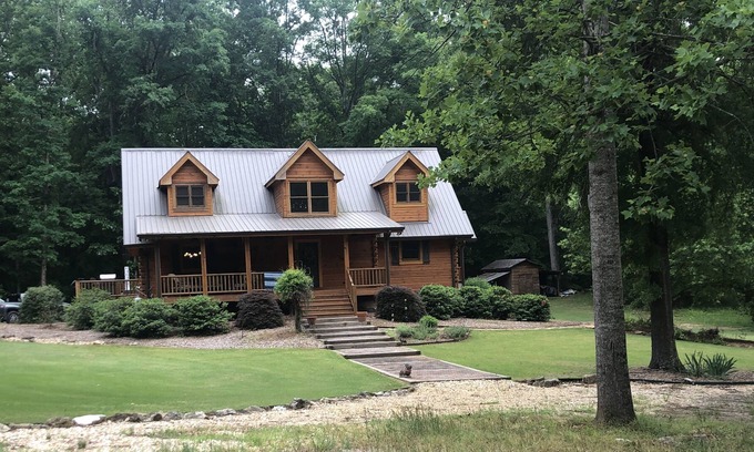 Athens Cabin | Place in the Wildwoods