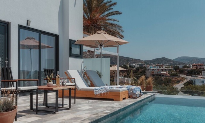 Makry Gialos Hotel | Plakakia Luxury Apartments - Apt 1