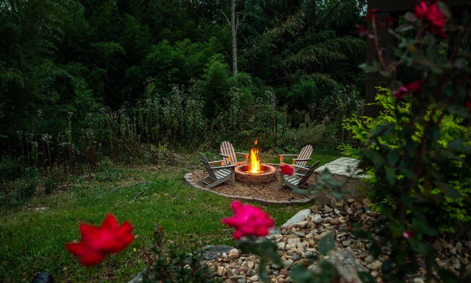 Sevierville Cabin | Planning a Smokey Mtn Family Vacation? Stay Here! They will love you for it.