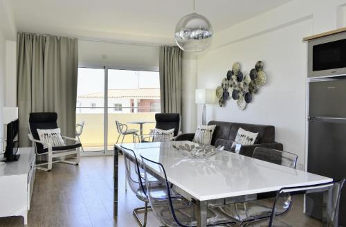Torremolinos Apartment | Playa Flores - Vistas al Mar