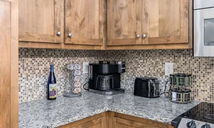 West Plaza Apartment | Plaza Condo: Luxe Retreat, 30 Night Minimum