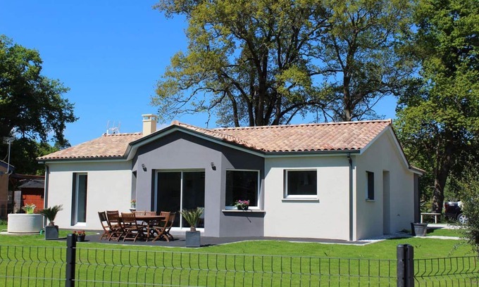 Vensac House | Pleasant holiday home close to beaches