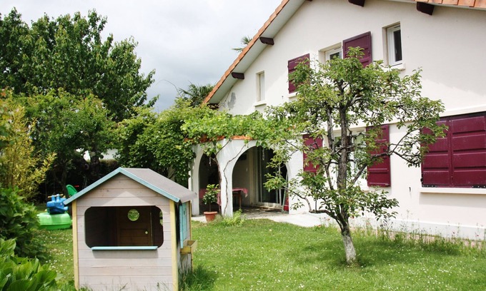 Pau Nord House | Pleasant house in quiet neighbourhood