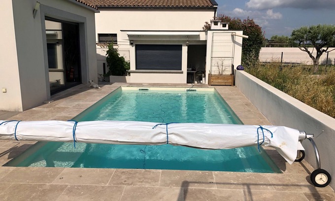 Saint-Just Bed & Breakfast | Pleasant room in a villa with swimming pool