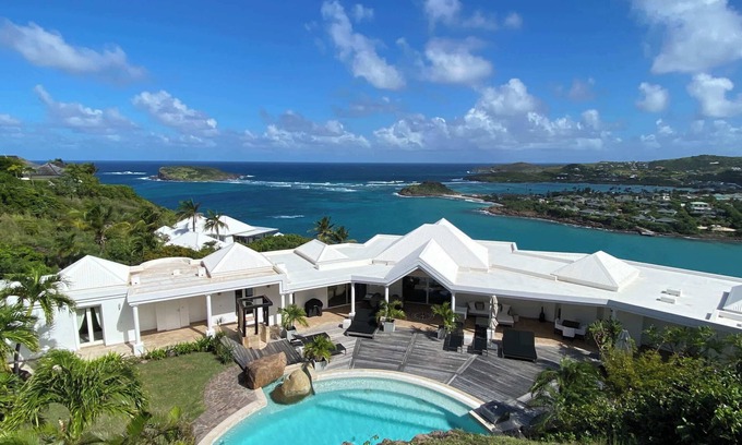 Mont Jean Villa | Please Inquire Before Booking – Luxury Villa