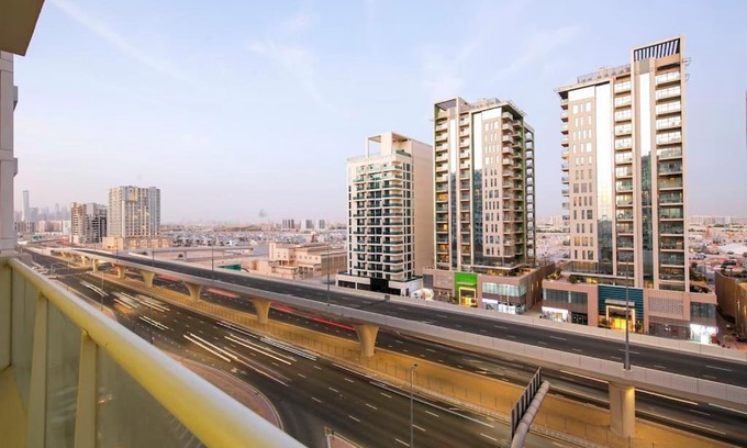 Dubai Apartment | Plush Homes - Vibrant and Contemporary 1 BR in Furjan