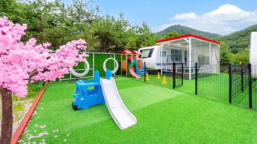 Pocheon House | Pocheon hanadulset pet caravan