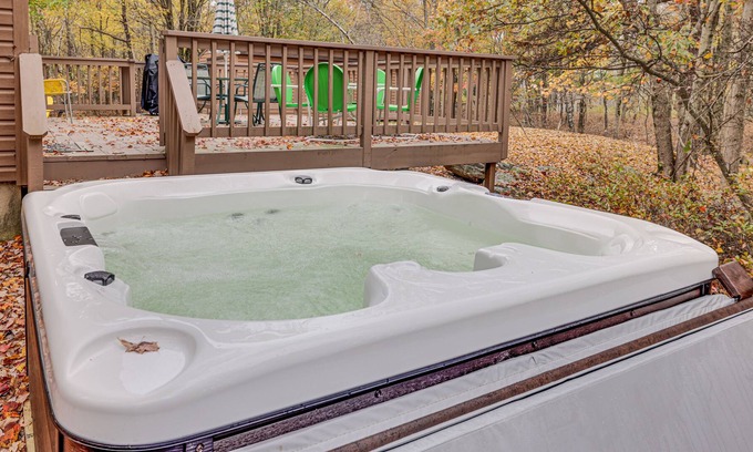 Briar Crest Woods Cottage | Poconos Pvt Lake, Arcades, Hot Tub, Fire Pit, BBQ