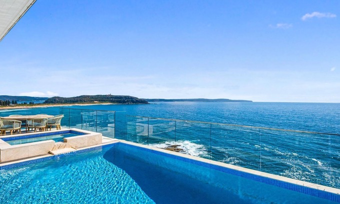 Palm Beach House | POINT BREAK by Palm Beach Holiday Rentals