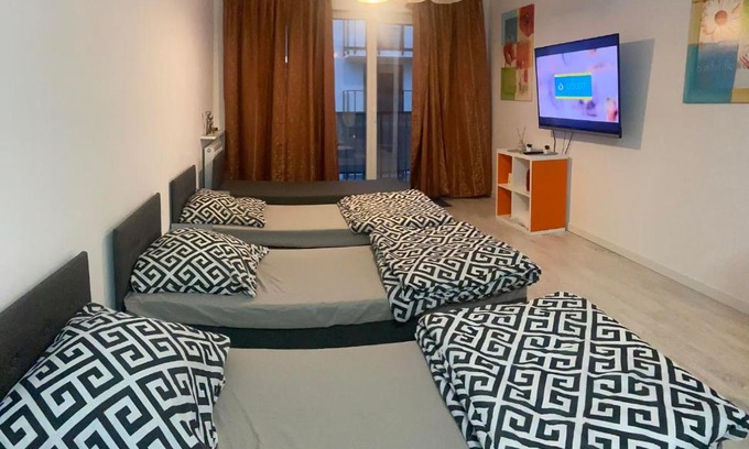 Tomaszow Mazowiecki Apartment | Pokoje pracownicze 2 sypialnie