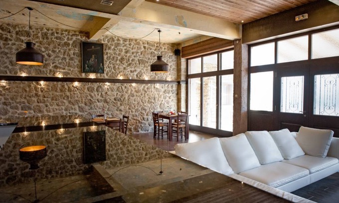 Katachas House | Polys Guest House