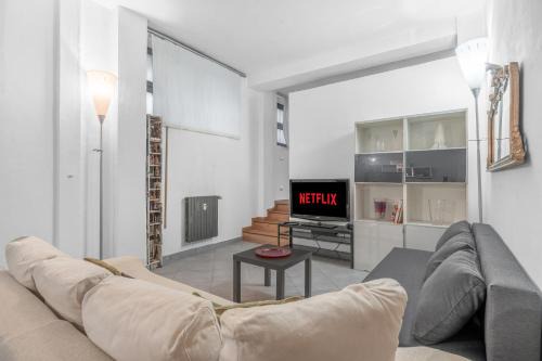 Loreto Apartment | POM10 -Loreto - Duomo- 5 minutes from the Duomo